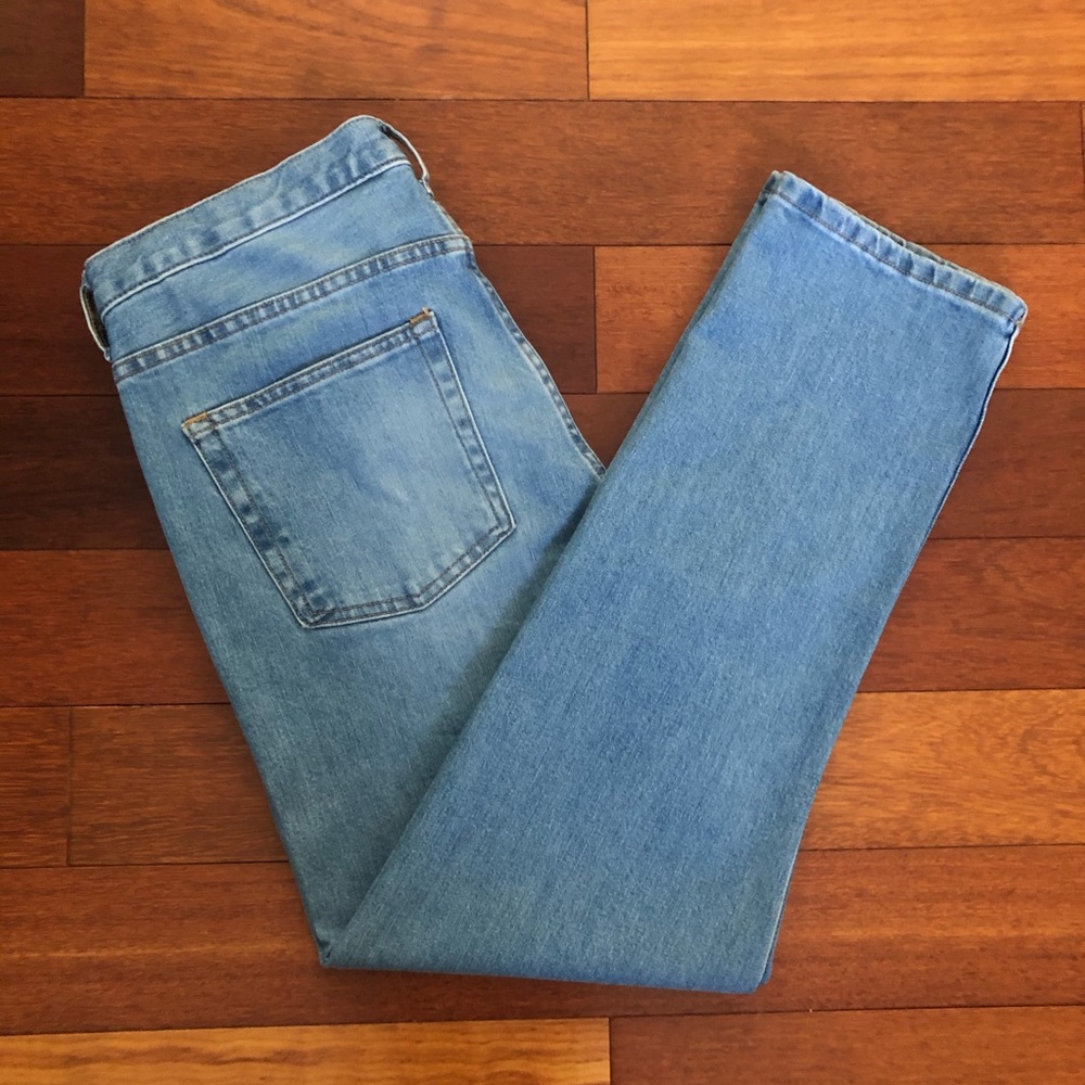 Everlane Light Wash Straight Leg Women’s Jeans